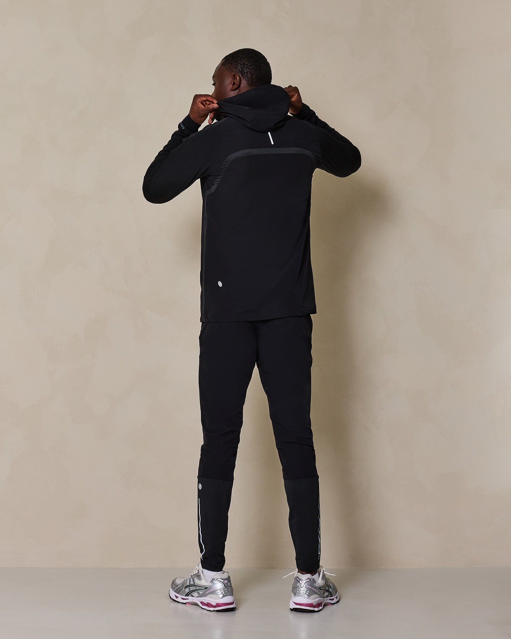 Depth Tech Running Suit Black