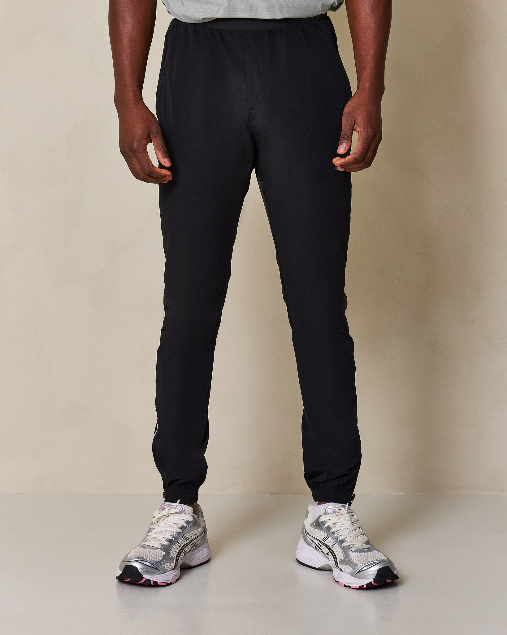 Depth Pants Aerozip Black