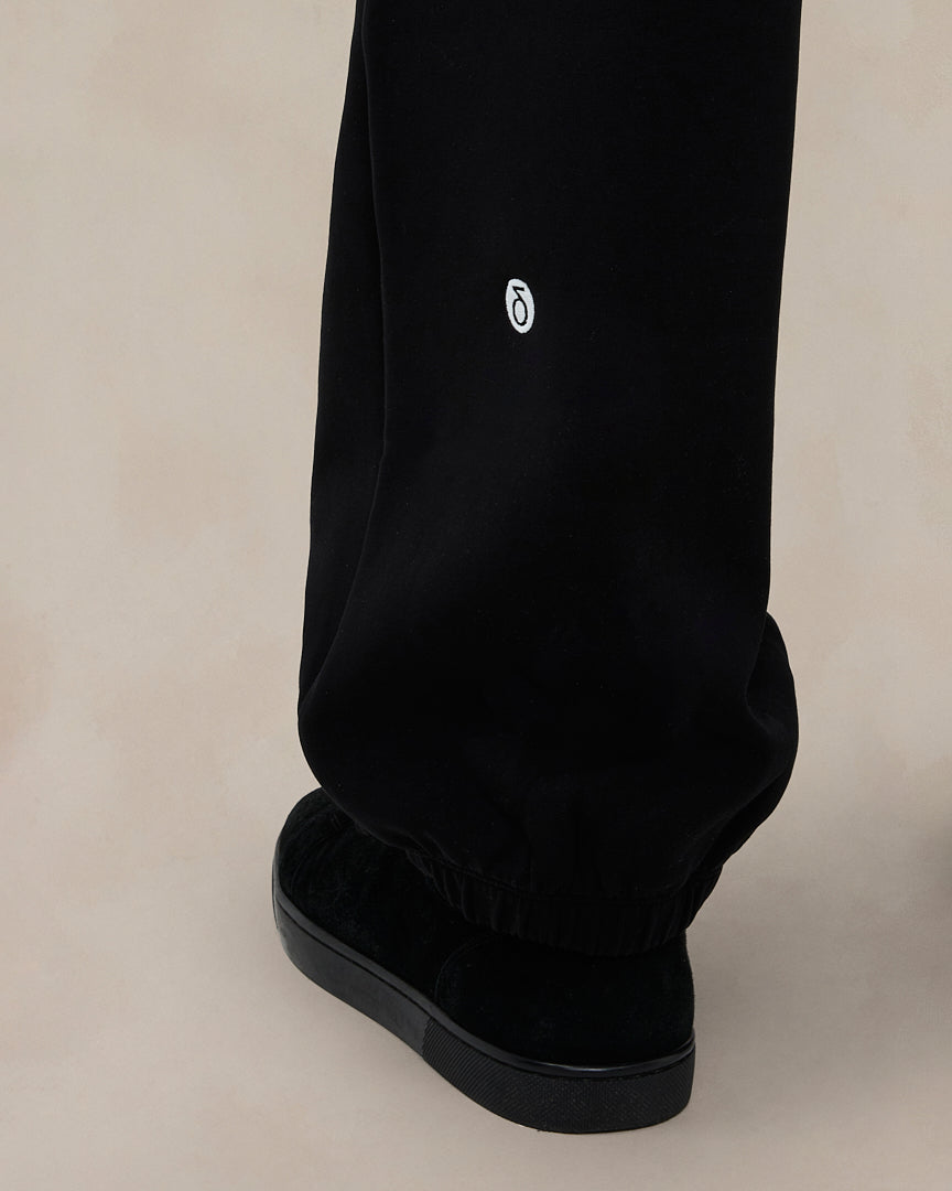 Signature Oversized Jogger Midnight Black