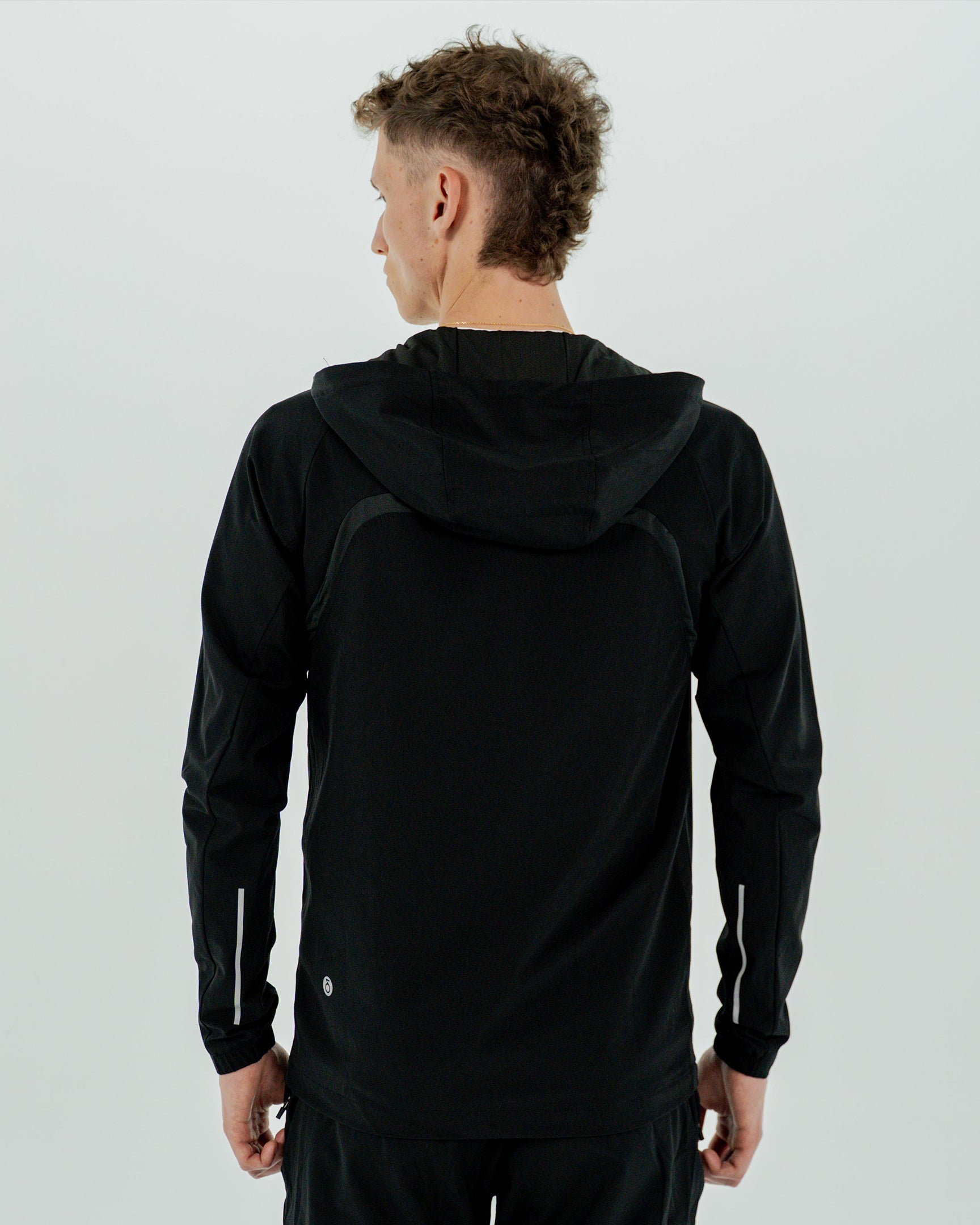 Depth Jacket Black