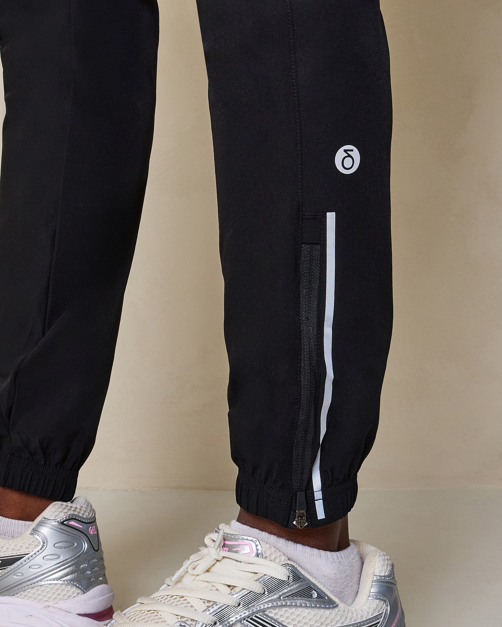 Depth Pants Aerozip Black