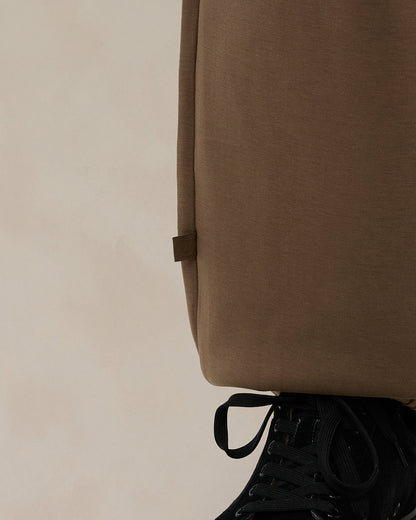 Signature Oversized Jogger Desert Taupe