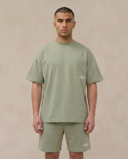 Signature Oversized Shorts Soft Sage